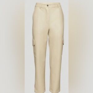 Aritzia Wilfred Modern Cargo Pant